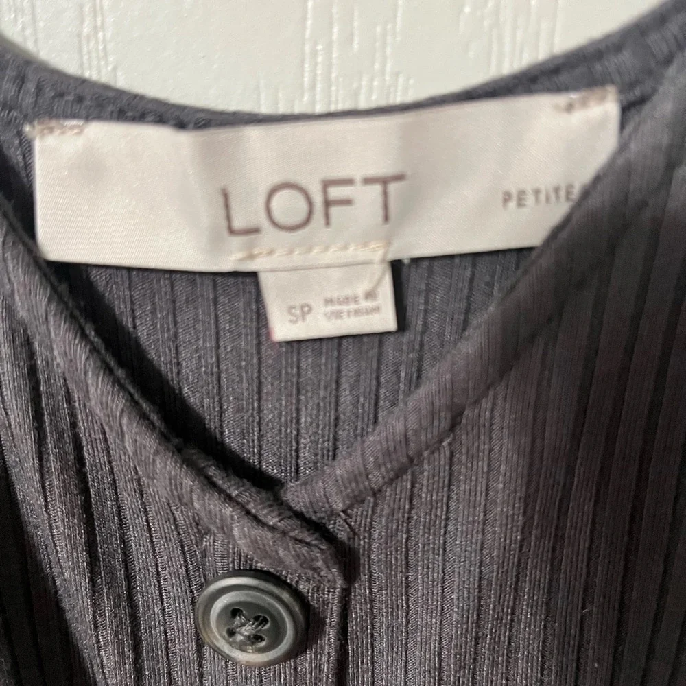 Loft Grey Ribbed Dress! - Picture 4 of 5